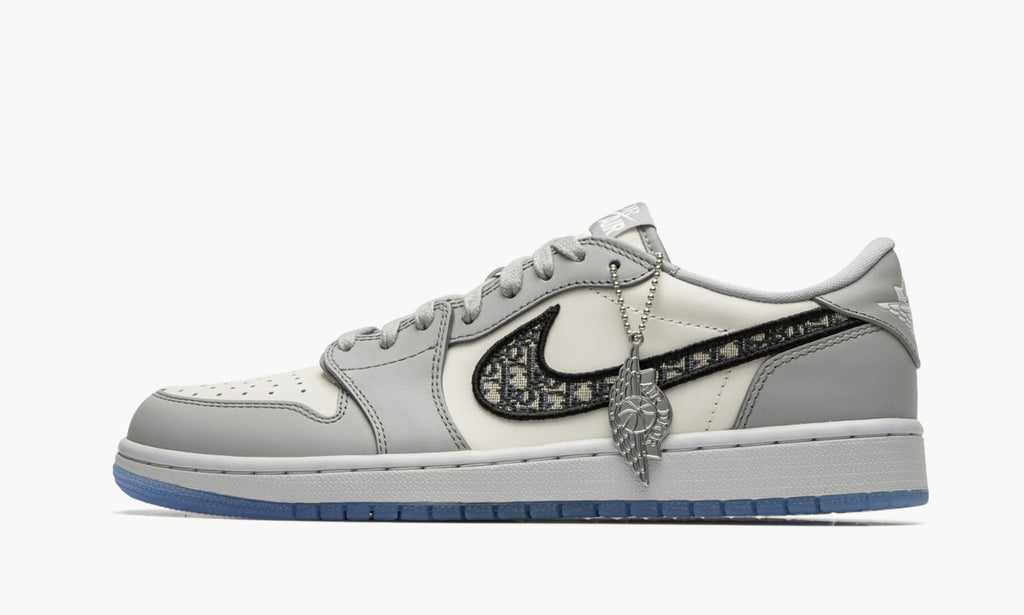 Air Jordan 1 Low "Dior" Sneakers