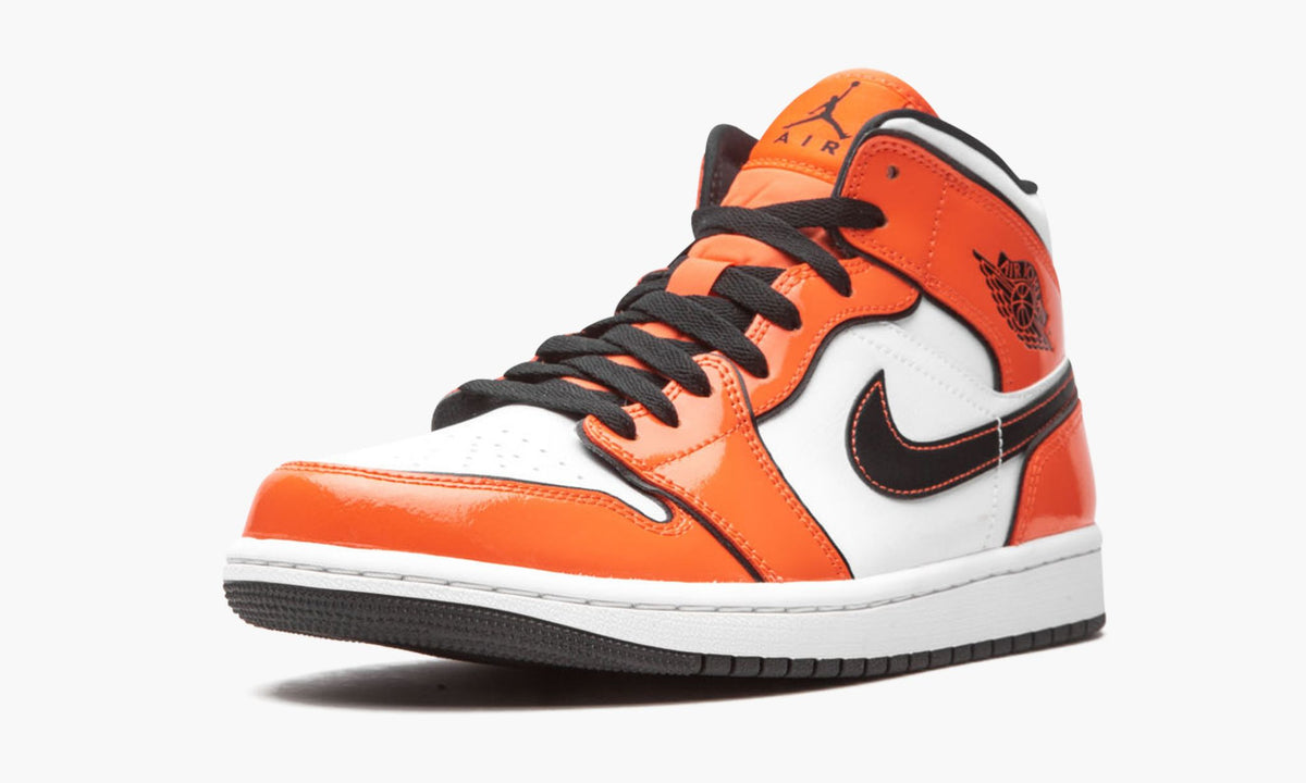 Air Jordan 1 Mid SE "Turf Orange" Sneakers