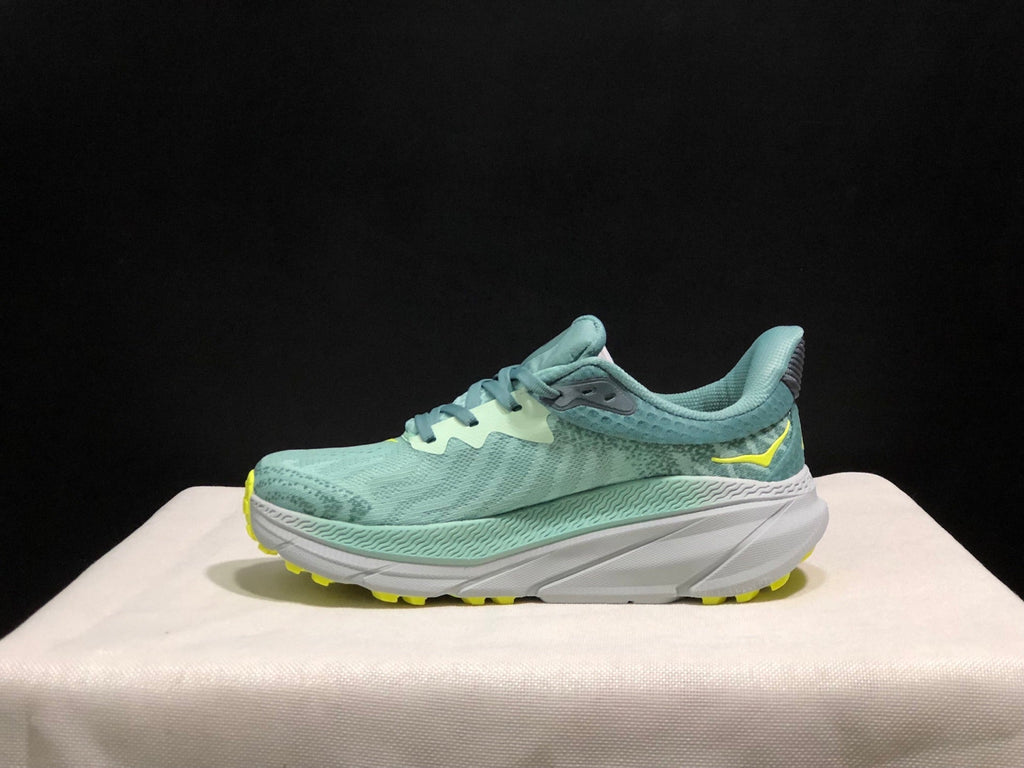 HOKA ONE ONE Challenger 7 Trail Running Shoes
